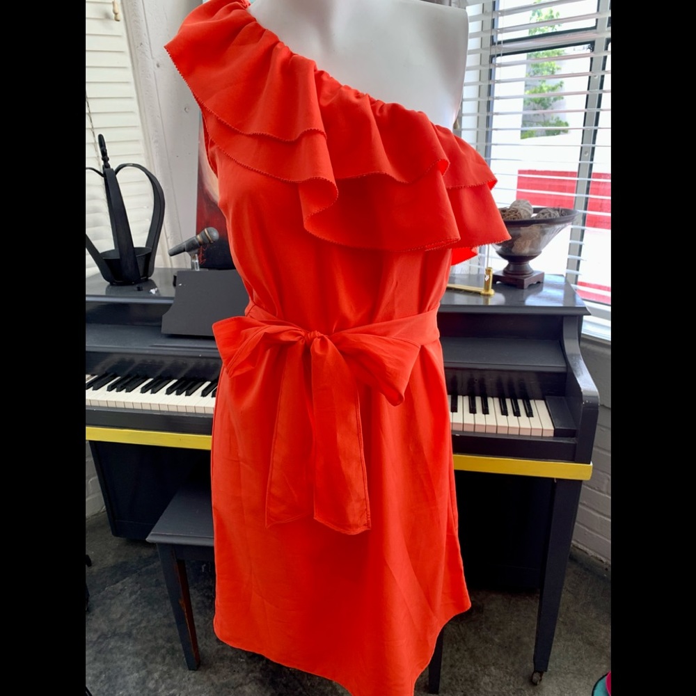 Banana Republic Cold Shoulder Dress!!